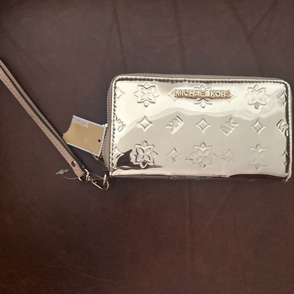 Michael Kors Jet Set Travel NWT Pale Gold